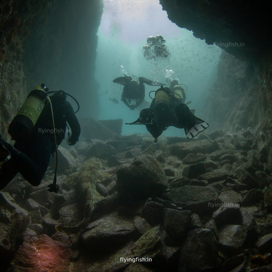 Top 7 world's best places to go cave diving | Scuba Diving in Goa | FlyingFish Scuba School