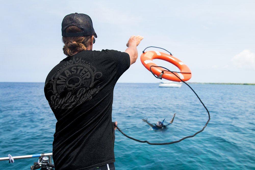 PADI Rescue Diver - FLYING FISH DIVING INDIA PRIVATE LIMITED
